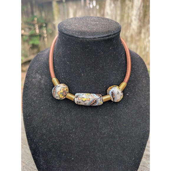 Vintage Floral Porcelain Necklace - Beaded Bohemian Jewelry - Picture 10 of 10